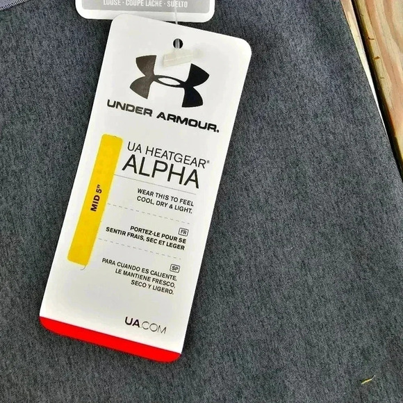 Women's Under Armor Alpha Mid Shorts # 1248577 Heathered charcoal Size XL NWT - Picture 4 of 7